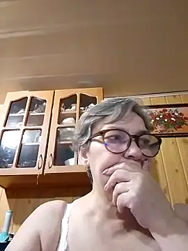 IrinaSweet54 online show from January 28, 2025, 7:53 pm