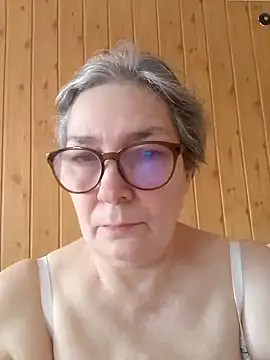 IrinaSweet54 online show from March 5, 2025, 4:02 pm