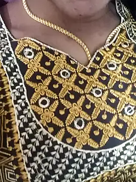 Snapshot of Ambika01 chatting on November 4, 2025, 4:11 am Ambika01 online show from November 4, 2025, 4:11 am