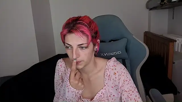 Snapshot of Nixxy_naughty chatting on September 18, 2025, 10:01 pm Nixxy naughty online show from September 18, 2025, 10:01 pm