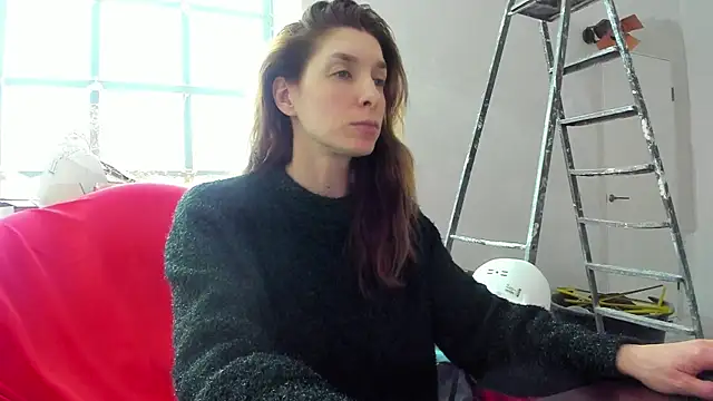 YourSuperModel online show from January 31, 2025, 9:37 am