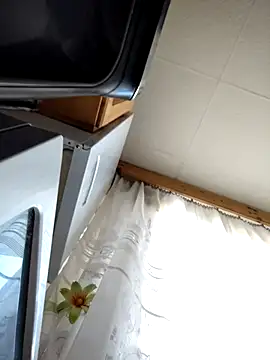 intx800 online show from April 5, 2026, 4:53 am