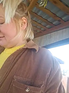 -Schweppes- online show from March 20, 2025, 9:26 am