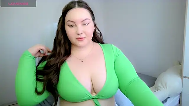Snapshot of sensitive__girl chatting on April 17, 2026, 8:39 am sensitive girl online show from April 17, 2026, 8:39 am