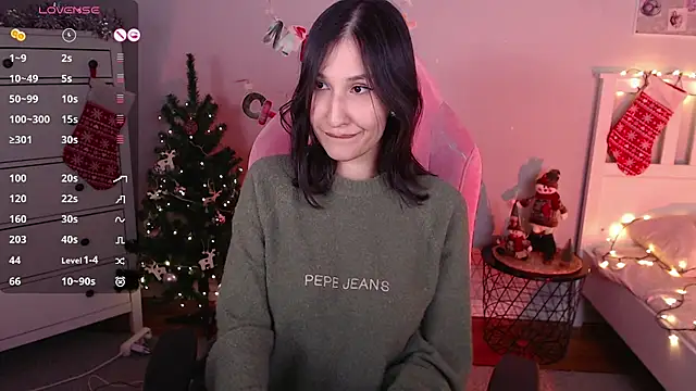 Snapshot of Aminegulse chatting on January 2, 2025, 4:30 am Aminegulse online show from January 2, 2025, 4:30 am