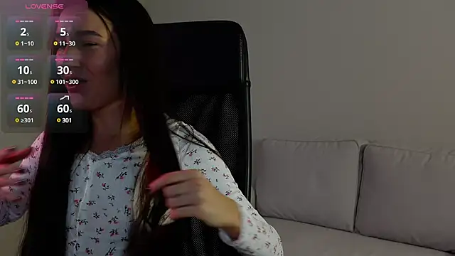 Bellla Haddid online show from March 17, 2025, 12:52 am