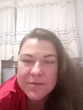 Snapshot of LunikaLunaX chatting on June 23, 2026, 8:12 am LunikaLunaX online show from June 23, 2026, 8:12 am