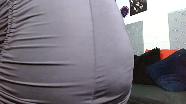 scarlett  morgan online show from February 10, 2026, 2:10 pm