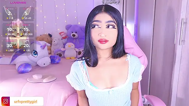Snapshot of urfavprettygirl chatting on July 18, 2026, 8:51 am urfavprettygirl online show from July 18, 2026, 8:51 am