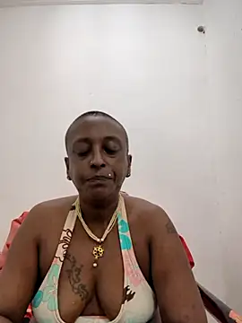 Snapshot of mamakarma1403 chatting on June 17, 2026, 3:35 pm mamakarma1403 online show from June 17, 2026, 3:35 pm