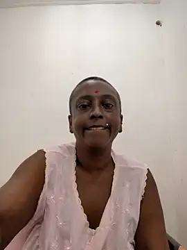 Snapshot of mamakarma1403 chatting on June 23, 2026, 12:03 pm mamakarma1403 online show from June 23, 2026, 12:03 pm