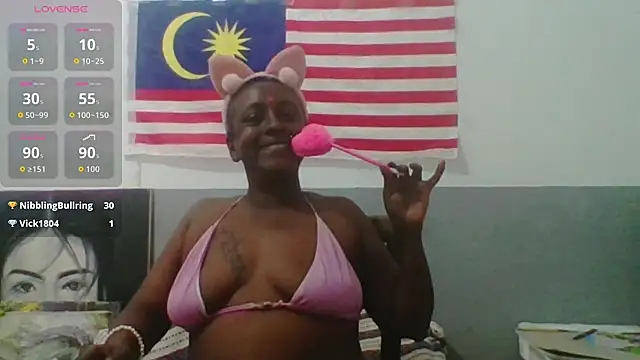 Snapshot of mamakarma1403 chatting on July 4, 2026, 3:02 am mamakarma1403 online show from July 4, 2026, 3:02 am