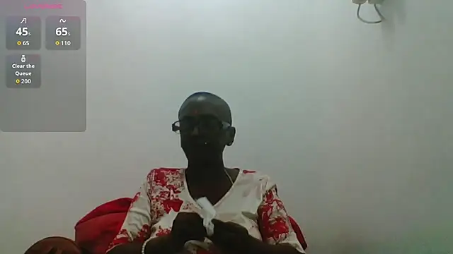 Snapshot of mamakarma1403 chatting on July 19, 2026, 11:03 am mamakarma1403 online show from July 19, 2026, 11:03 am
