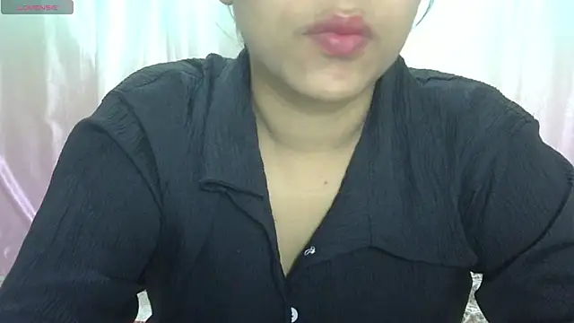 Preeti-Sexy online show from March 19, 2026, 6:17 am
