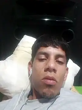 Snapshot of DecisivePimiento chatting on September 12, 2025, 5:29 am DecisivePimiento online show from September 12, 2025, 5:29 am
