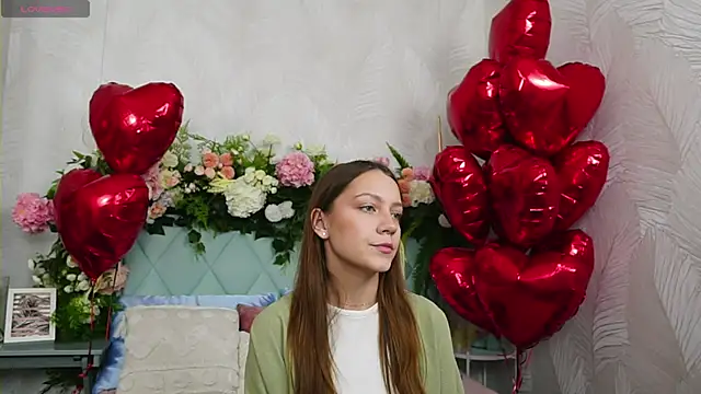 Snapshot of AliceBrayan chatting on February 14, 2026, 5:10 pm AliceBrayan online show from February 14, 2026, 5:10 pm