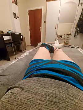 pascalino100 online show from September 12, 2025, 6:08 pm