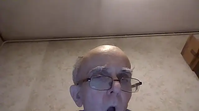 mariusica1xh online show from February 16, 2026, 1:35 am