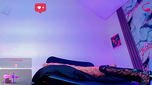 nicol gill  online show from May 13, 2026, 3:37 am