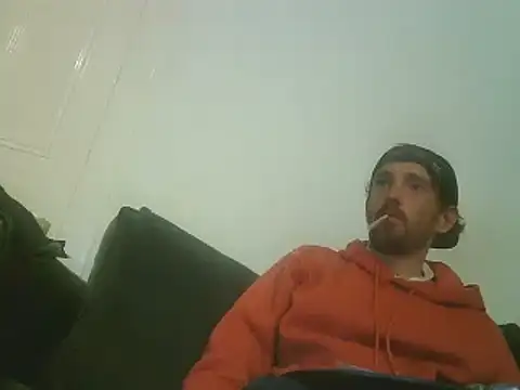 Snapshot of PocoLoco420 chatting on June 16, 2026, 9:06 pm PocoLoco420 online show from June 16, 2026, 9:06 pm