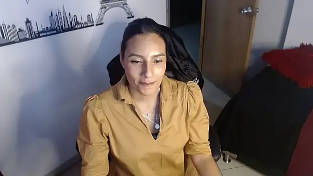 Snapshot of mykaelahoney chatting on June 23, 2026, 10:30 pm mykaelahoney online show from June 23, 2026, 10:30 pm