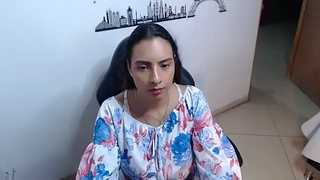 Snapshot of mykaelahoney chatting on July 6, 2026, 6:10 pm mykaelahoney online show from July 6, 2026, 6:10 pm