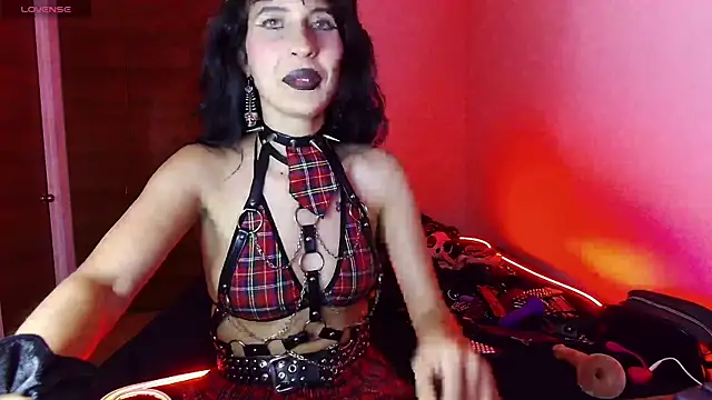 bellatrix25 online show from February 13, 2025, 8:38 am