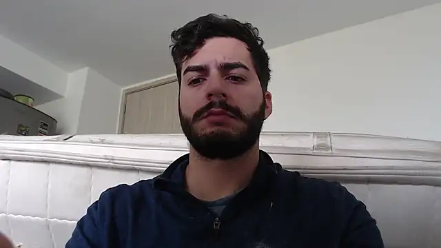 thomas gun online show from February 5, 2026, 4:22 pm