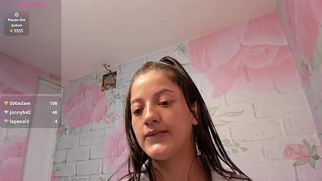 Snapshot of Annie_Cute18_ chatting on February 21, 2025, 3:56 am Annie Cute18 online show from February 21, 2025, 3:56 am