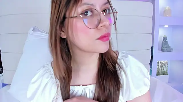 Snapshot of Lanna18 chatting on January 28, 2025, 5:46 pm Lanna18 online show from January 28, 2025, 5:46 pm
