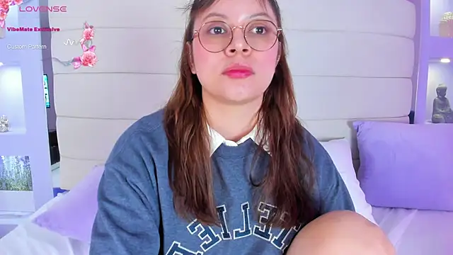 Snapshot of Lanna18 chatting on February 10, 2025, 2:48 pm Lanna18 online show from February 10, 2025, 2:48 pm