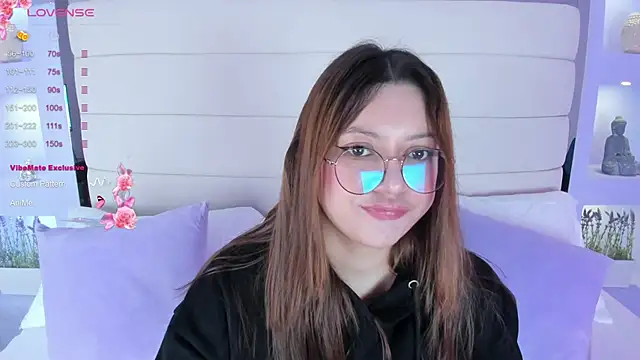 Snapshot of Lanna18 chatting on February 25, 2025, 11:52 am Lanna18 online show from February 25, 2025, 11:52 am