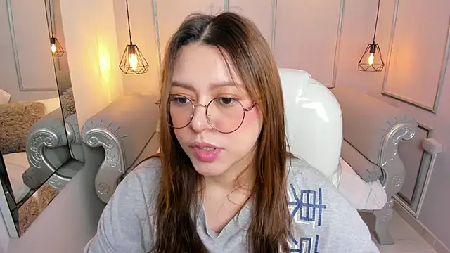 Snapshot of Lanna18 chatting on March 10, 2025, 11:53 am Lanna18 online show from March 10, 2025, 11:53 am