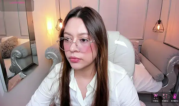 Snapshot of Lanna18 chatting on October 3, 2025, 11:51 am Lanna18 online show from October 3, 2025, 11:51 am