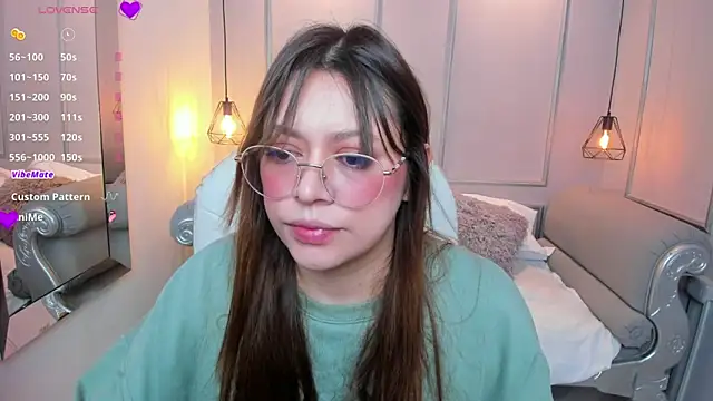 Snapshot of Lanna18 chatting on October 15, 2025, 11:43 am Lanna18 online show from October 15, 2025, 11:43 am