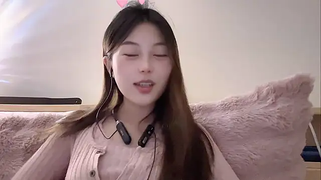 Snapshot of Sweet-Angel999 chatting on February 10, 2026, 9:30 pm Sweet-Angel999 online show from February 10, 2026, 9:30 pm