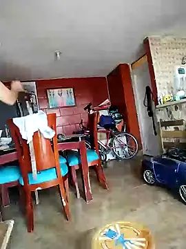 Snapshot of Im_Alma_ chatting on December 4, 2024, 1:53 pm Im Alma online show from December 4, 2024, 1:53 pm