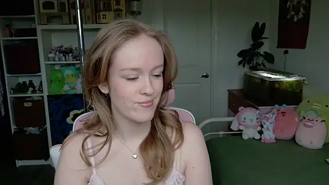 Snapshot of Daisy_Dollxo chatting on April 19, 2026, 6:21 pm Daisy Dollxo online show from April 19, 2026, 6:21 pm