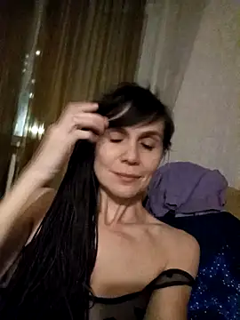 Snapshot of Francenia_lolis chatting on January 16, 2025, 6:06 pm Francenia lolis online show from January 16, 2025, 6:06 pm