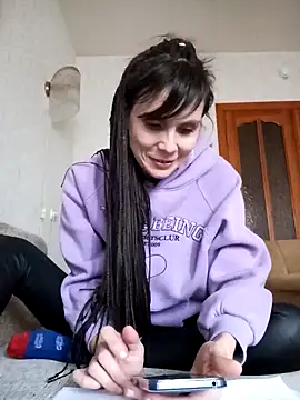 Snapshot of Francenia_lolis chatting on January 22, 2025, 10:40 am Francenia lolis online show from January 22, 2025, 10:40 am