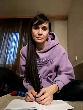 Snapshot of Francenia_lolis chatting on January 22, 2025, 2:56 pm Francenia lolis online show from January 22, 2025, 2:56 pm