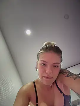 -Sexy Barbie- online show from February 16, 2026, 2:13 pm