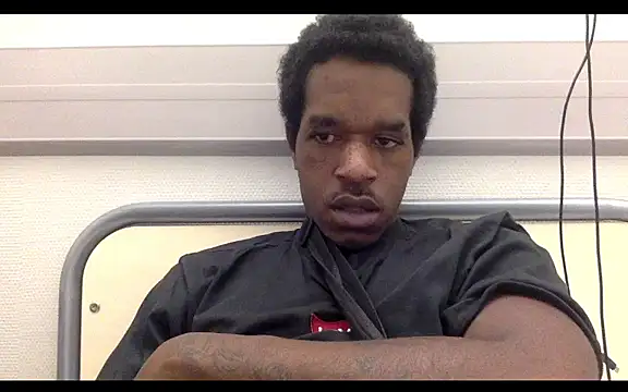 POPAYE972 online show from October 29, 2025, 8:43 pm