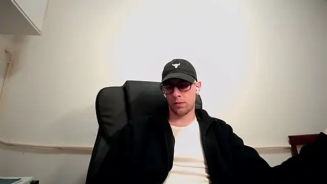 mikealcorleone online show from February 23, 2025, 8:11 pm