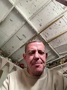 mrwright878787 online show from April 10, 2026, 3:39 pm