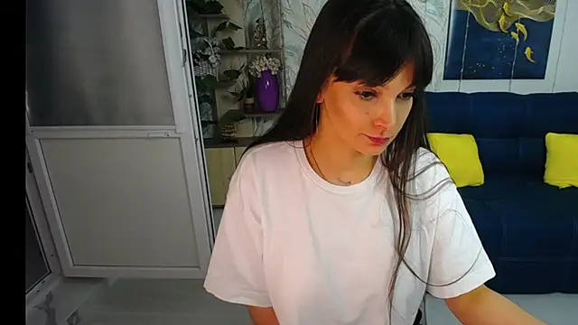 Snapshot of GoldenLadyyy chatting on March 8, 2025, 10:22 am GoldenLadyyy online show from March 8, 2025, 10:22 am