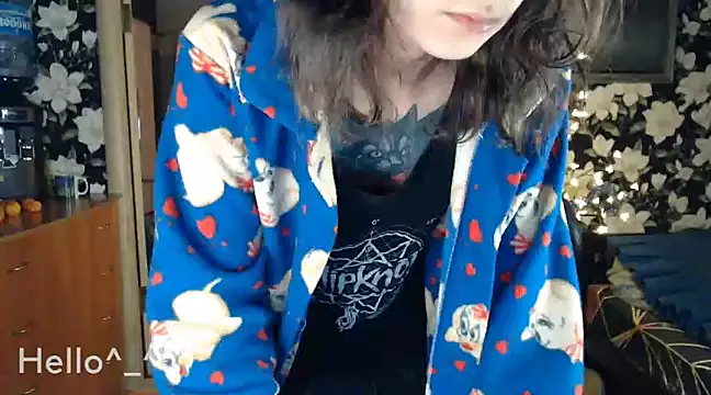 Snapshot of BroadFantasy chatting on December 31, 2024, 11:06 pm BroadFantasy online show from December 31, 2024, 11:06 pm