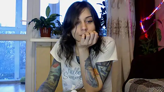 Snapshot of BroadFantasy chatting on March 15, 2025, 3:37 pm BroadFantasy online show from March 15, 2025, 3:37 pm