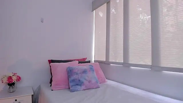 Brisa blue online show from February 3, 2025, 4:10 pm