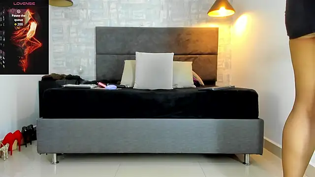 Snapshot of missnatash chatting on April 19, 2026, 3:22 pm missnatash online show from April 19, 2026, 3:22 pm